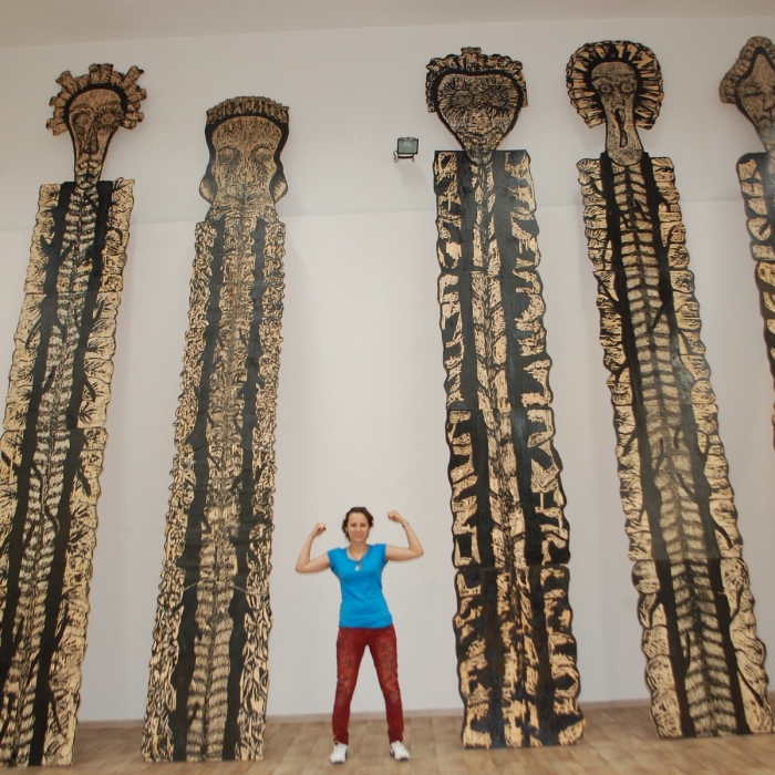 Totemy, 100x600 cm, 2014